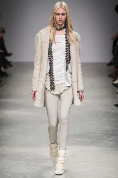 Look 20